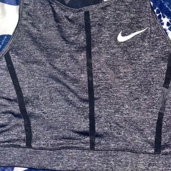 Nike Hypercool | Croptop - Picture 2 of 2